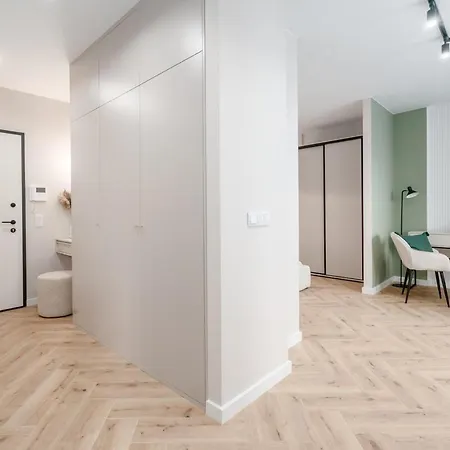Daire Brand New! Private Jacuzzi - Terrace - Parking